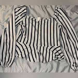 H&M crop top blouse